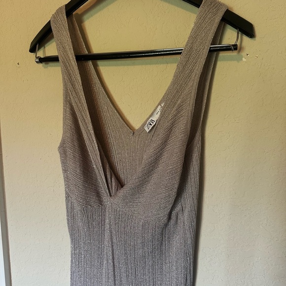 Zara Shimmering Silver Knit Top - Picture 4 of 8